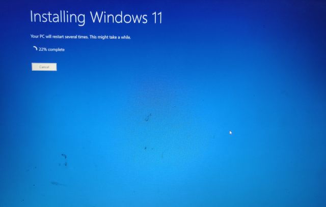 Laden Sie das Bild ISO Windows 11 22H2 herunter