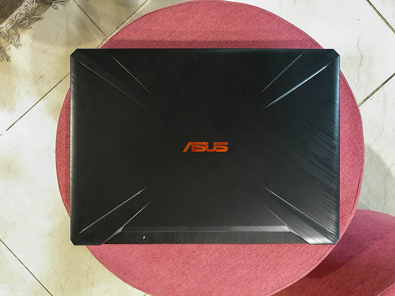 couvercle asus tuf gaming fx505dy
