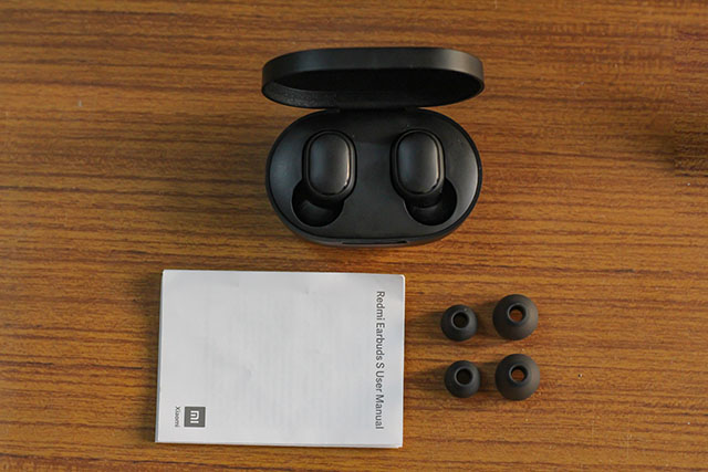 Examen des écouteurs Redmi S : une véritable liberté sans fil à moins de 2 000 ₹
